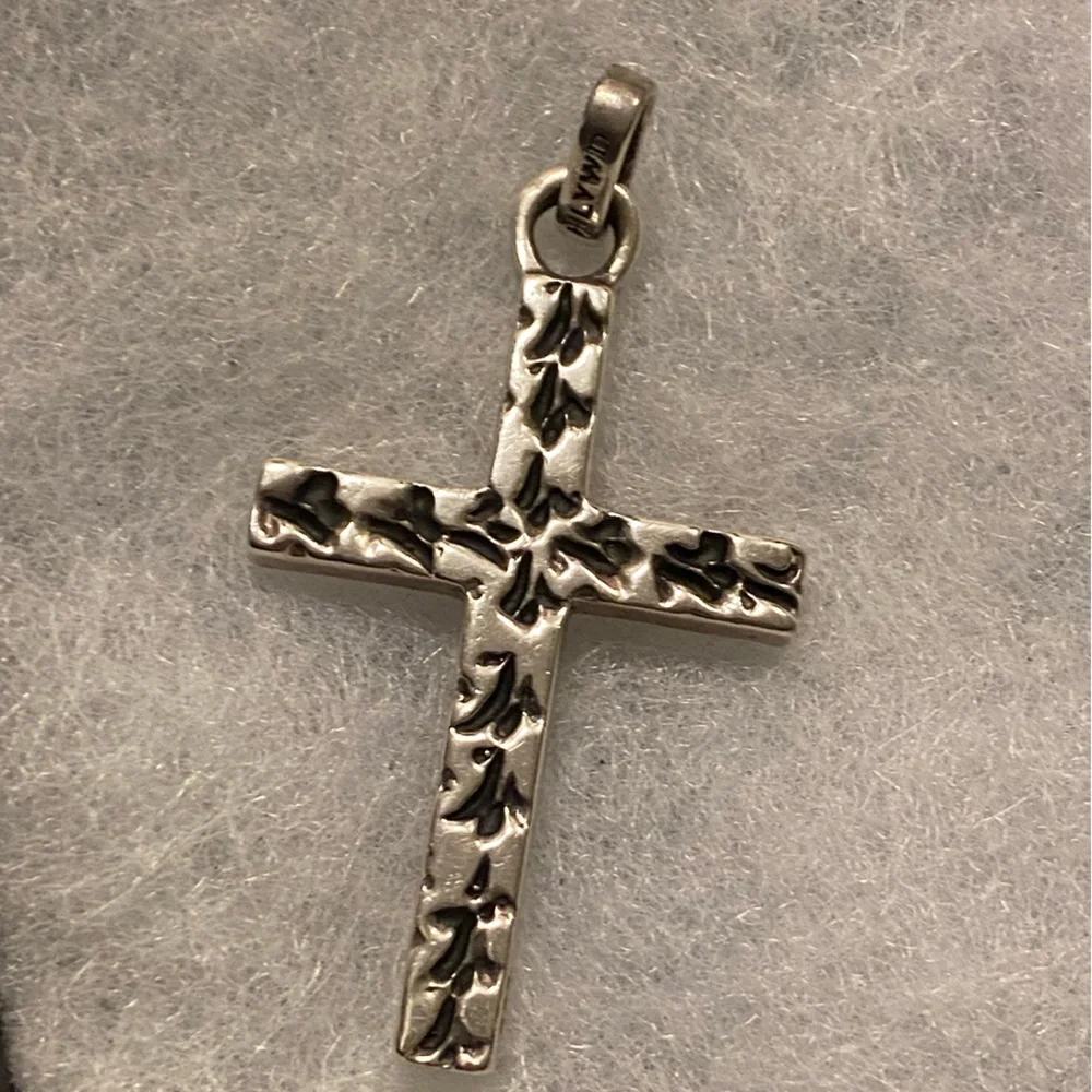 Good Art HLYWD |sterling Silver handmade Cross